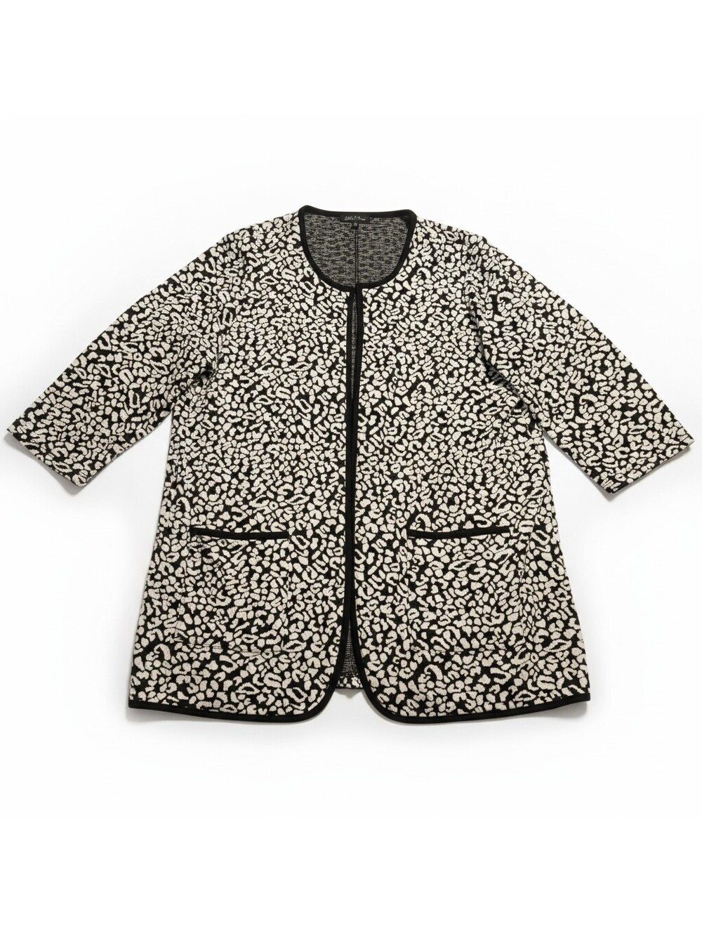 Slinky Brand 1X Topper Jacket Black White Leopard Print Open Front 3/4 Sleeve